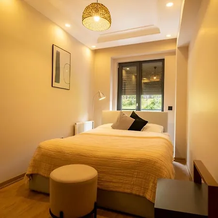New And Modern Flat With Sea View *