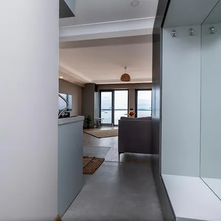 Lägenhet New And Modern Flat With Sea View Istanbul