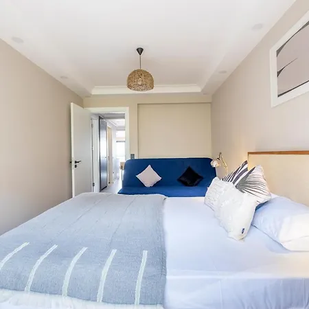 New And Modern Flat With Sea View Apartment Istanbul